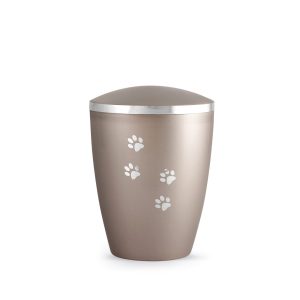 Tierurnennaturstoffurne-edition-elegance-fumé-Pfotenmotiv silber-1